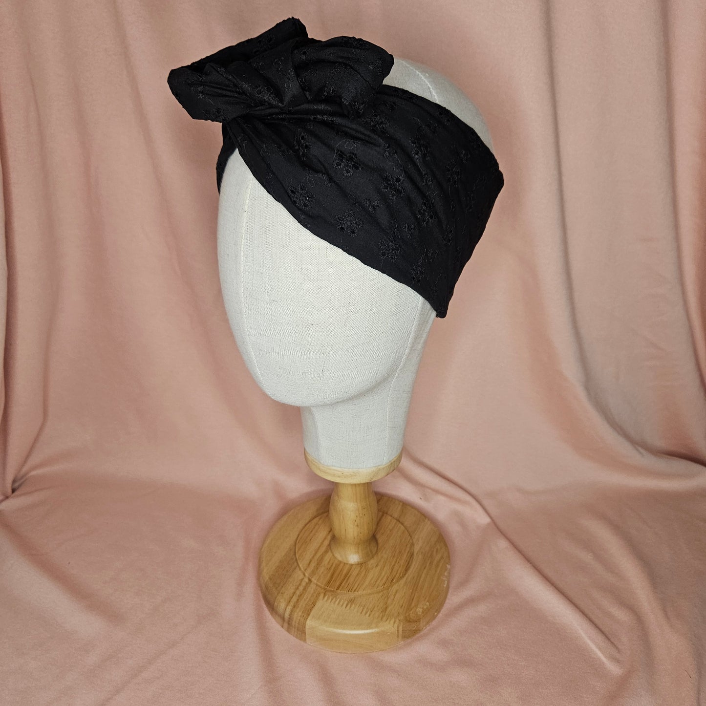 TROMSØ BRODERIE ANGLAISE